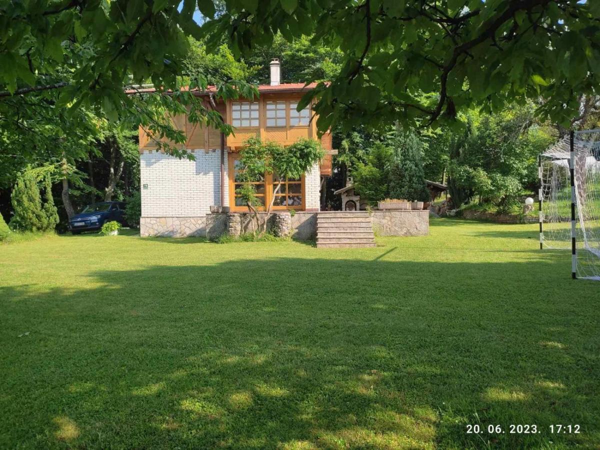 Villa Ema Sarajevo Bagian luar foto